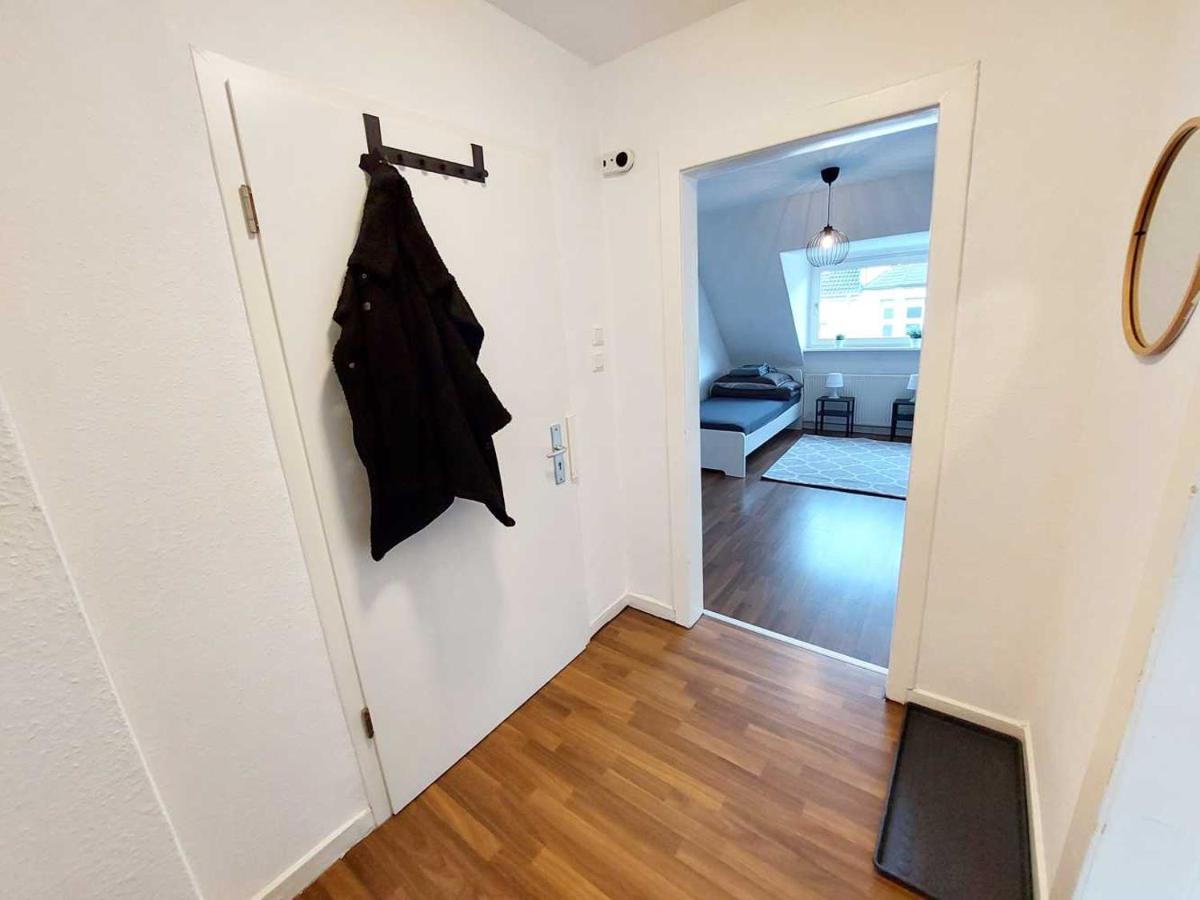 Cozy Apartment With Garden In Gelsenkirchen Kültér fotó