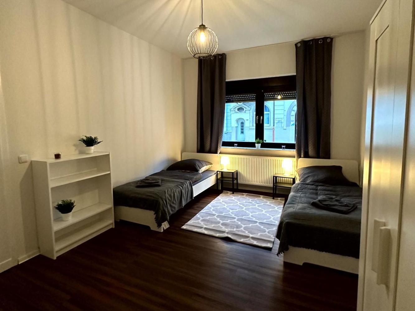 Cozy Apartment With Garden In Gelsenkirchen Kültér fotó